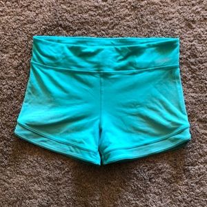 🌿 Lorna Jane Shorts